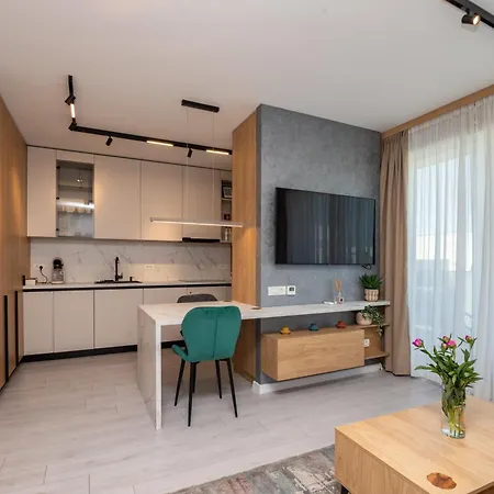 President 80 Apartment Craiova